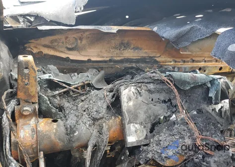 2023 Toyota Highlander L z USA, uszkodzony, nr VIN 5TDKDRBH2PS521006